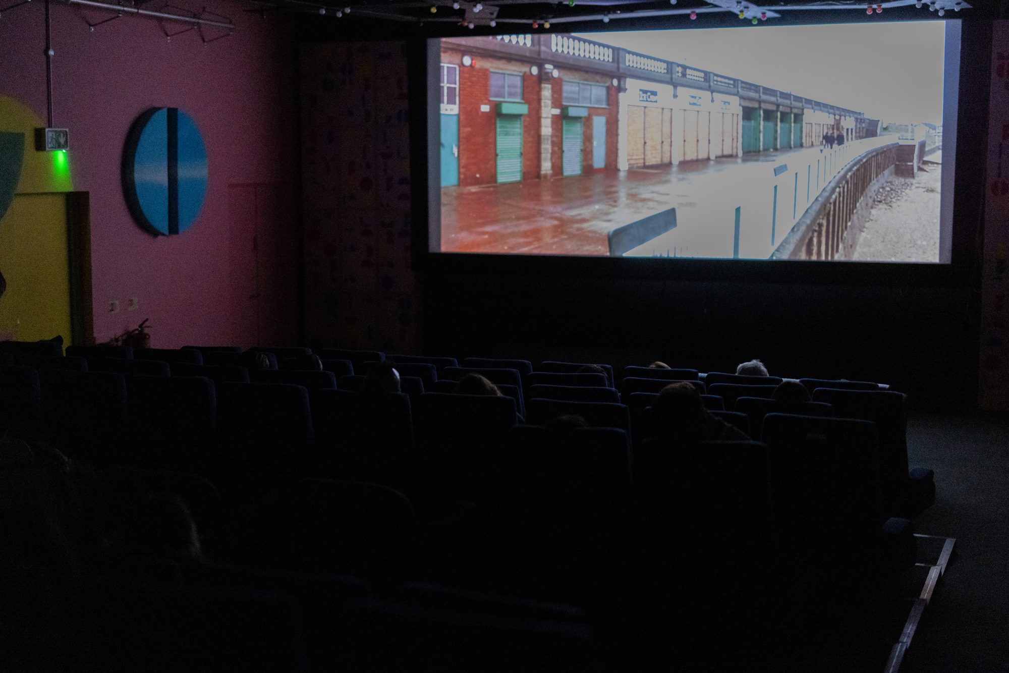 Star and Shadow Cinema